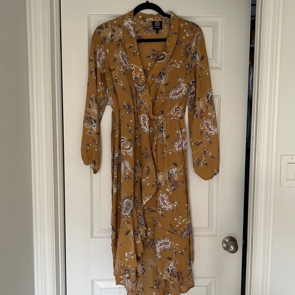 Flowy printed long sleeve dress